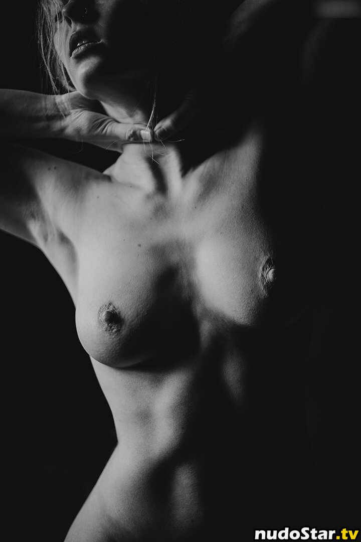 thinloth Kiszivárgott Meztelen OnlyFans Fotó #48
